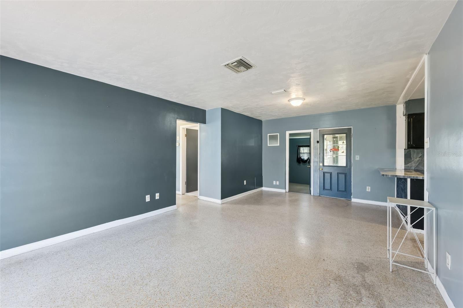 DELTONA LAKES UNIT 11 - Residential