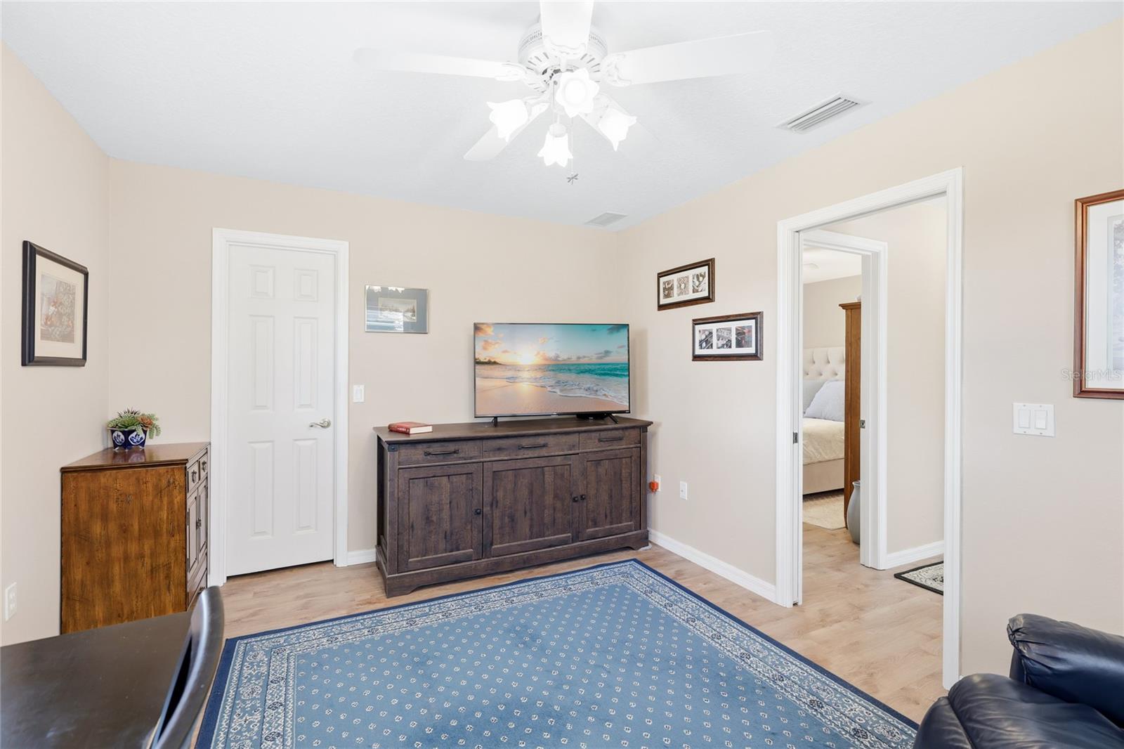 THE LAKES OF JACARANDA - Residential