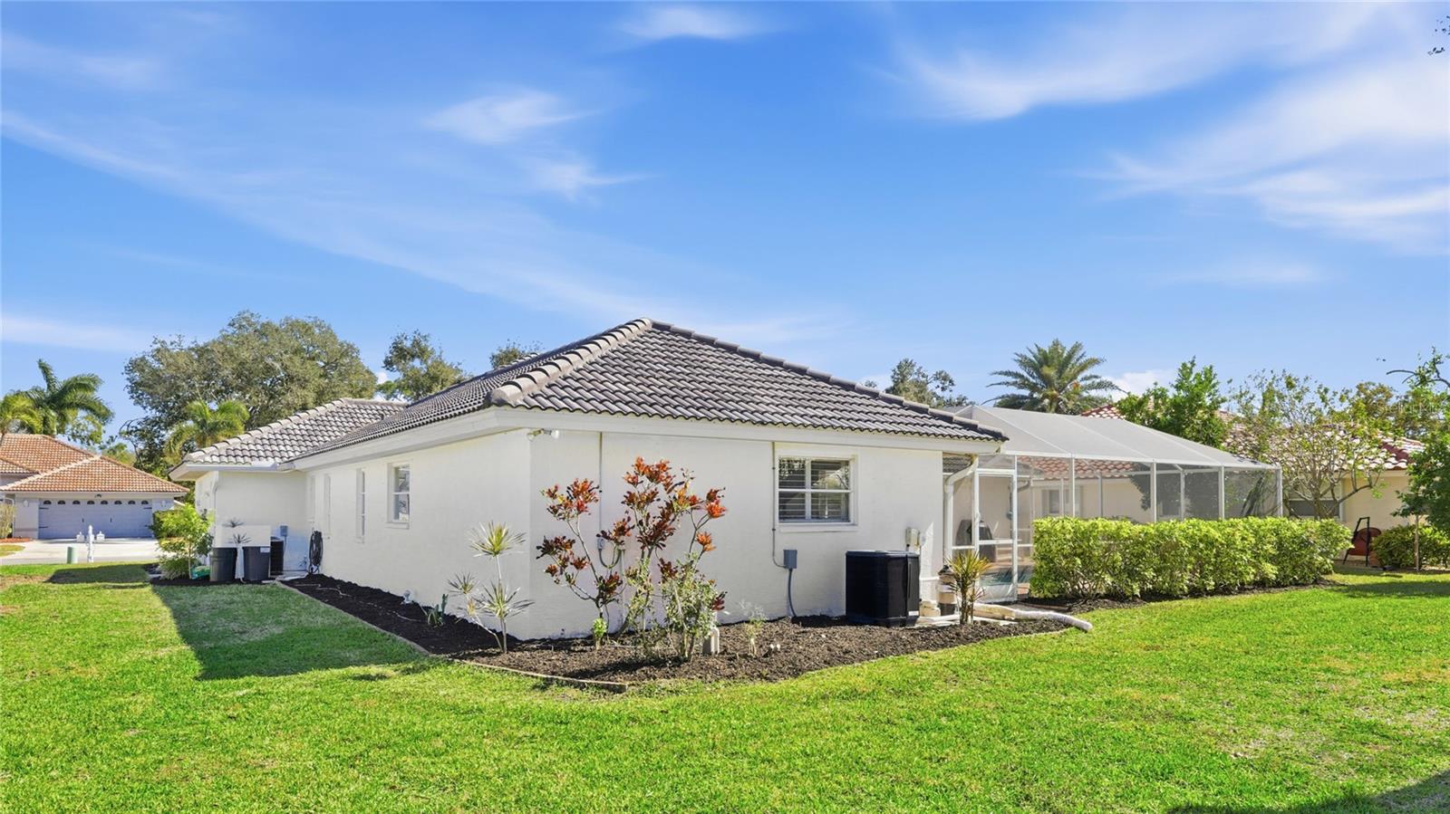 THE LAKES OF JACARANDA - Residential