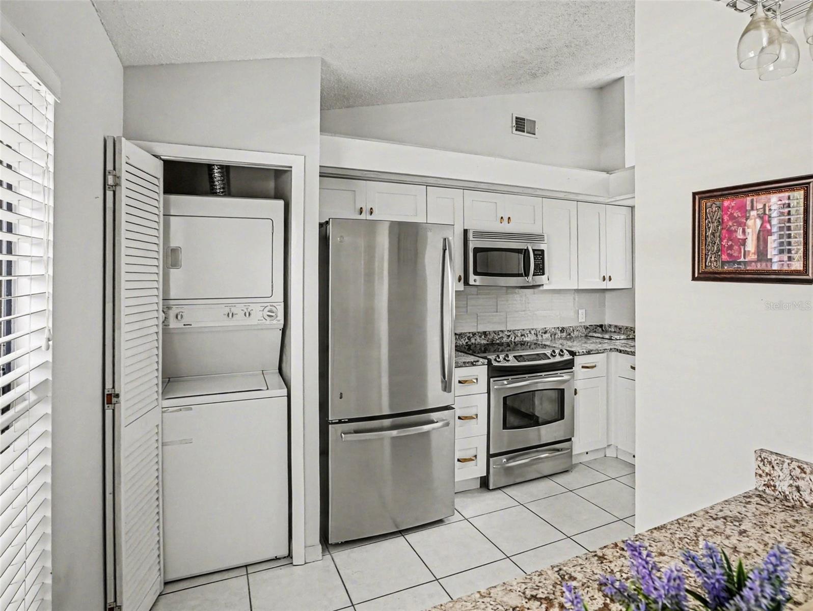 CLUB VILLAS AT WIMBLEDON PARK PH 01 - Residential