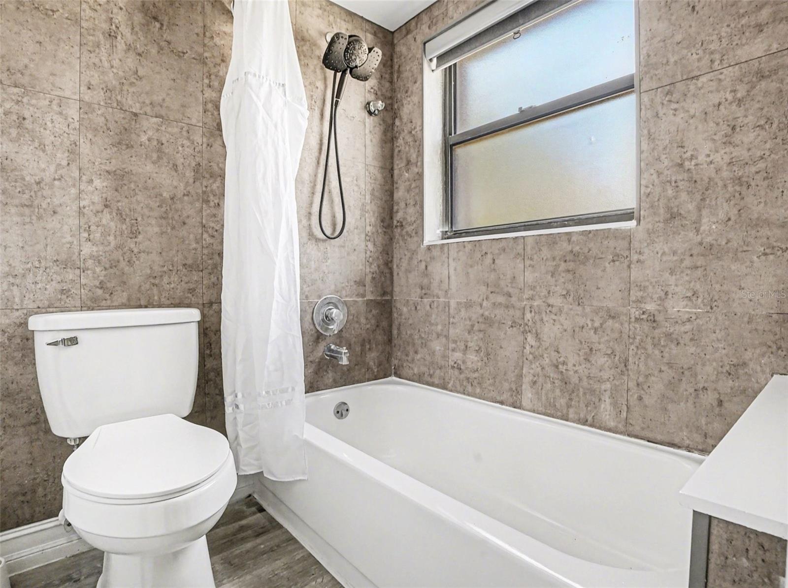 CLUB VILLAS AT WIMBLEDON PARK PH 01 - Residential