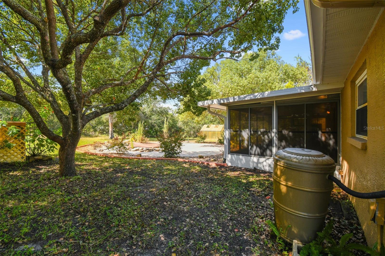 ROYAL HIGHLANDS - Residential