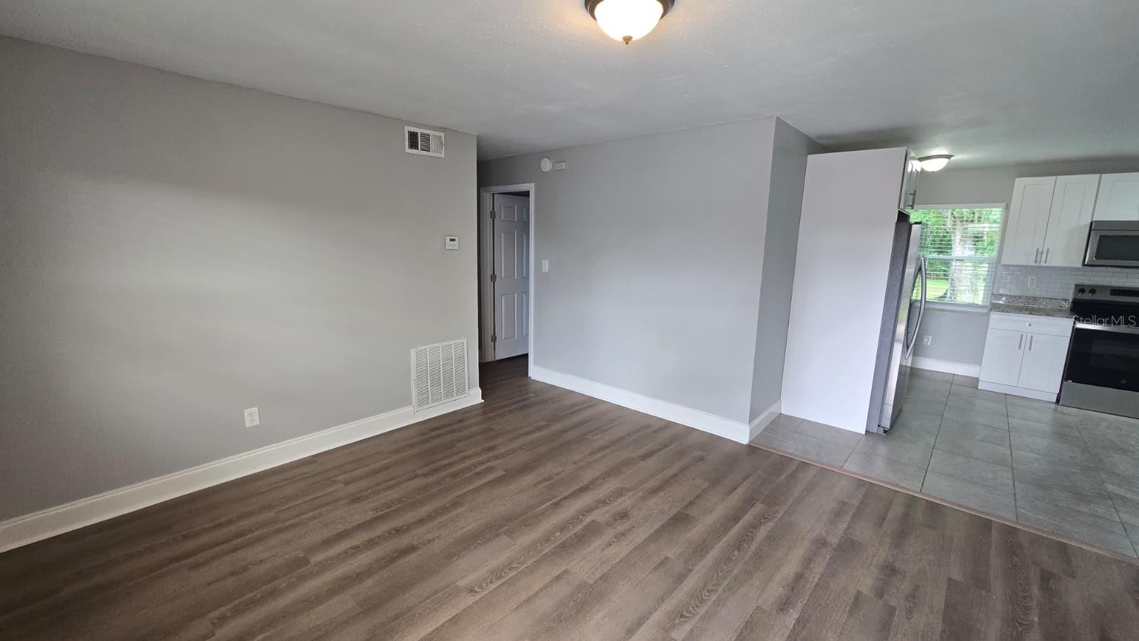 MALIBU GROVES TENTH ADD - Residential