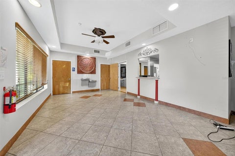 Tiny photo for 501 North Boulevard W, Leesburg, FL 34748 (MLS # OM734931)