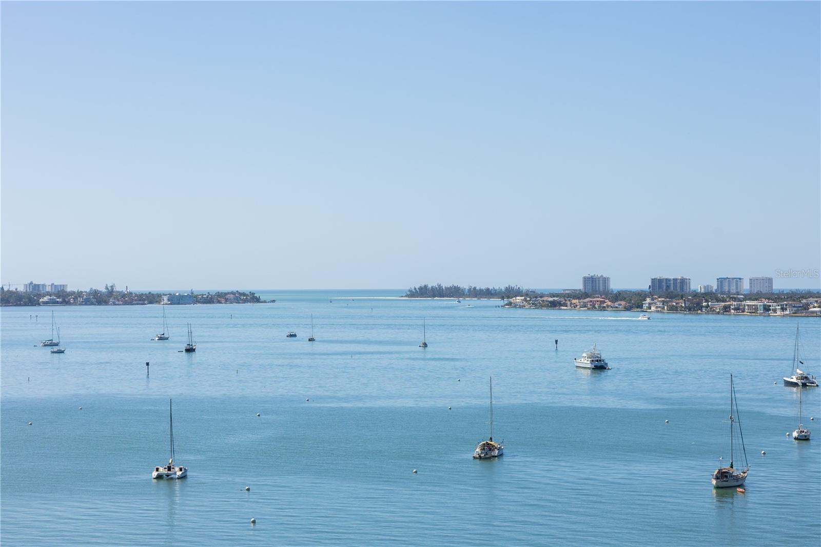 REGENCY HOUSE - Residential