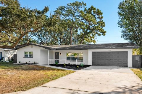 A home in LARGO