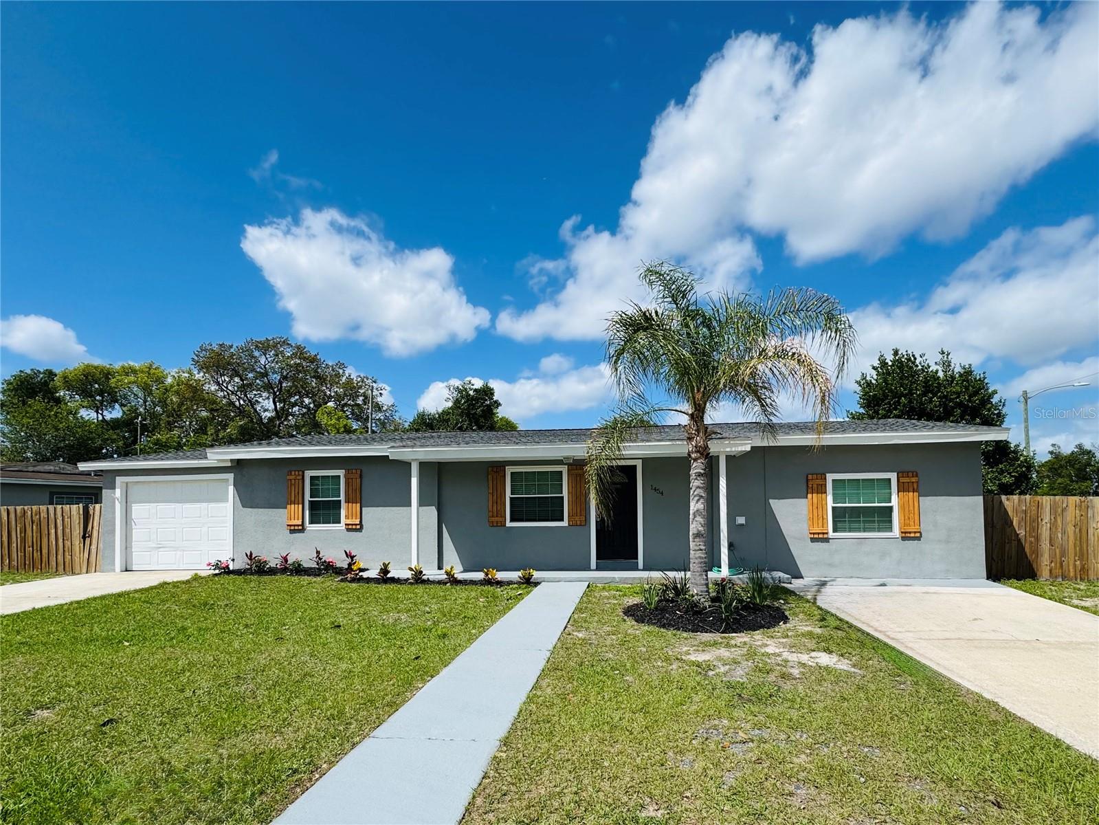 DELTONA LAKES UNIT 30 - Residential
