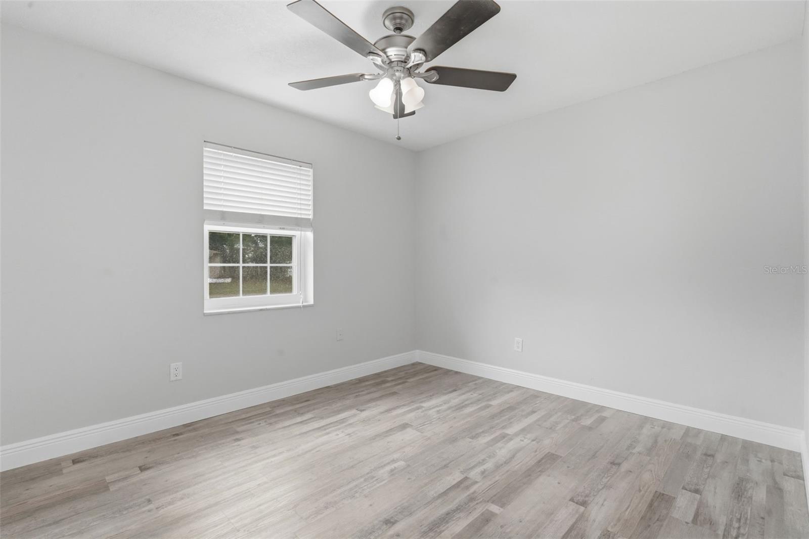 DELTONA LAKES UNIT 30 - Residential