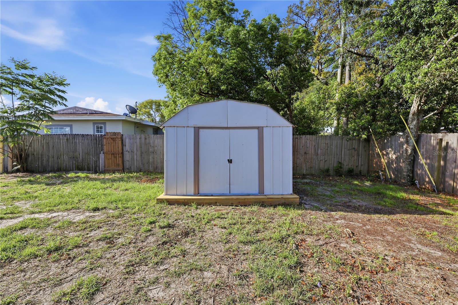 DELTONA LAKES UNIT 30 - Residential