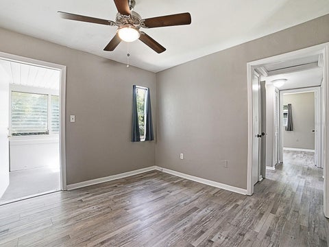 Tiny photo for 2014 Helms Avenue, Leesburg, FL 34748 (MLS # O6437710)