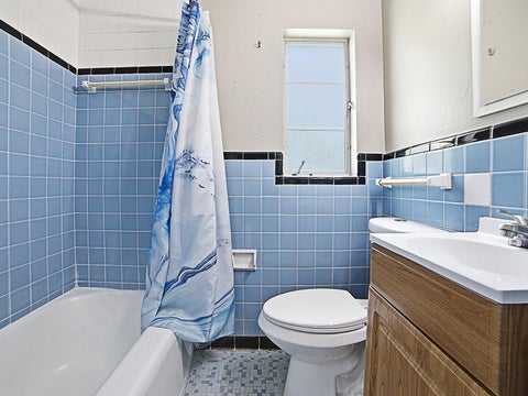 Tiny photo for 2014 Helms Avenue, Leesburg, FL 34748 (MLS # O6437710)