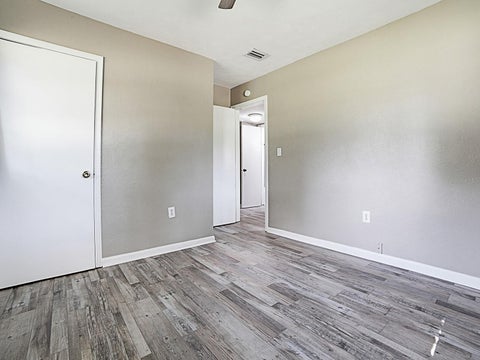 Tiny photo for 2014 Helms Avenue, Leesburg, FL 34748 (MLS # O6437710)