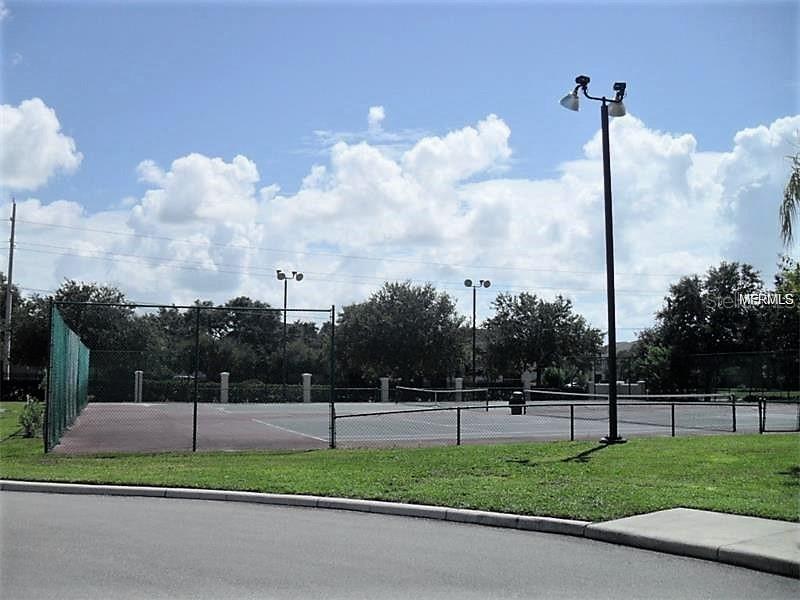 THE PALMS OF CORTEZ OR 2038 PG 5178 - Residential Lease