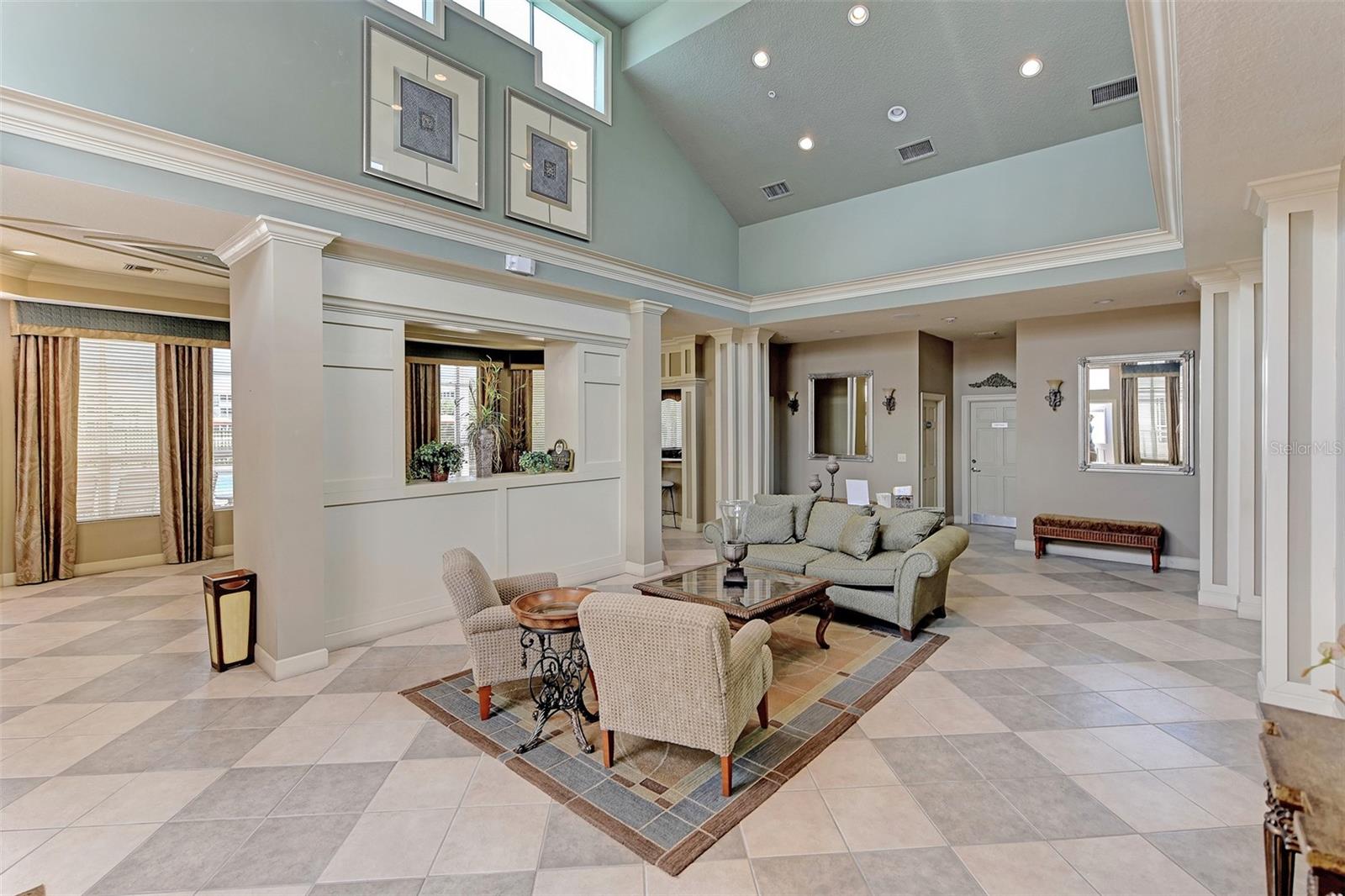 THE PALMS OF CORTEZ OR 2038 PG 5178 - Residential Lease