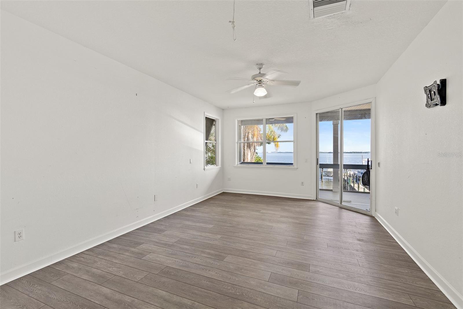 BANANA RIVER DRIVE SUB - Residential