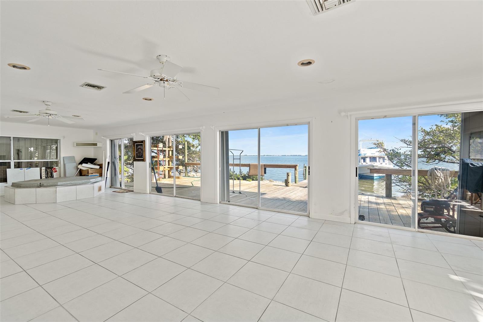 BANANA RIVER DRIVE SUB - Residential