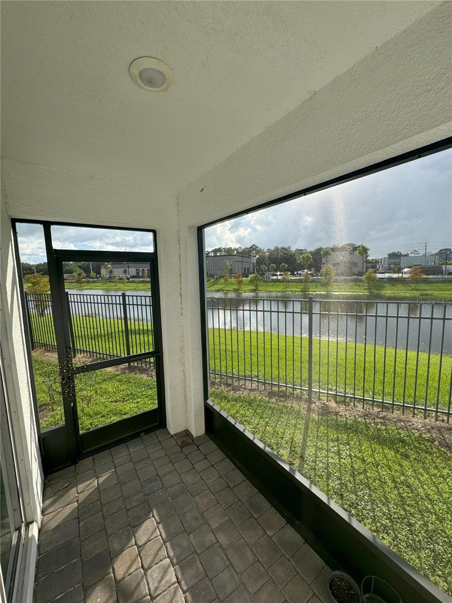 BELLA PARC TWNHMS - Residential Lease