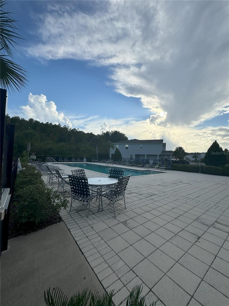 BELLA PARC TWNHMS - Residential Lease