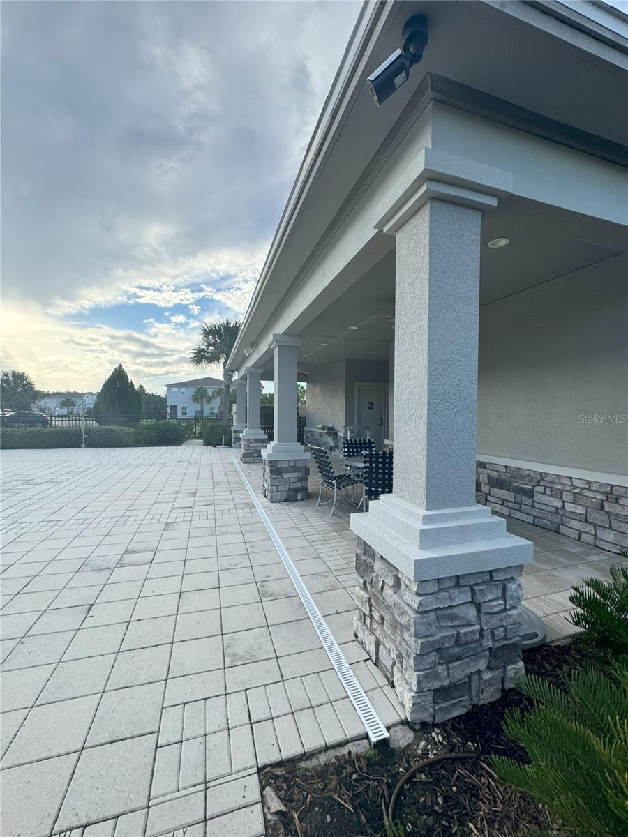 BELLA PARC TWNHMS - Residential Lease