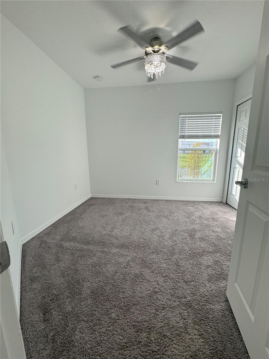 BELLA PARC TWNHMS - Residential Lease