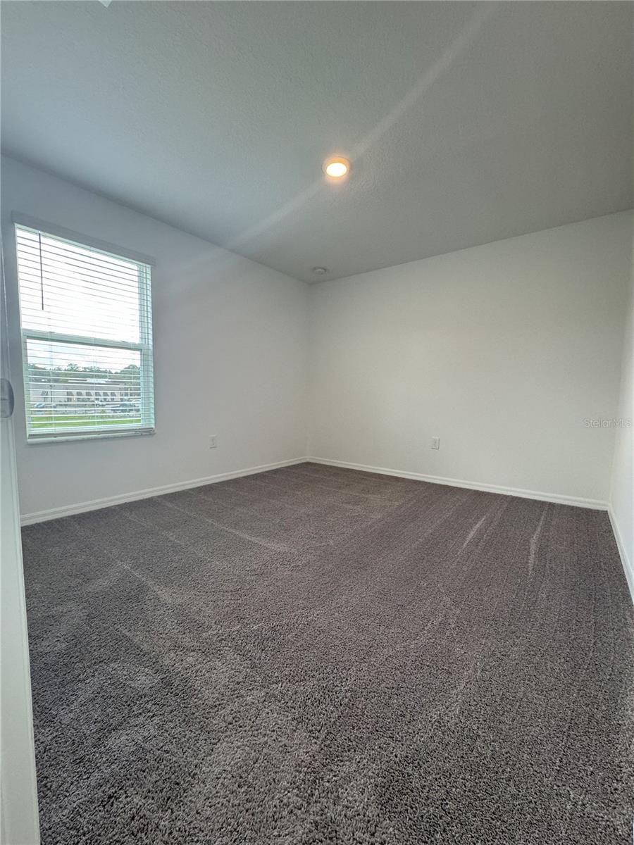 BELLA PARC TWNHMS - Residential Lease