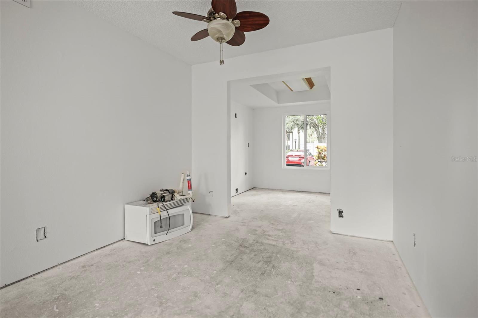 MOORINGS THE CONDO - Residential