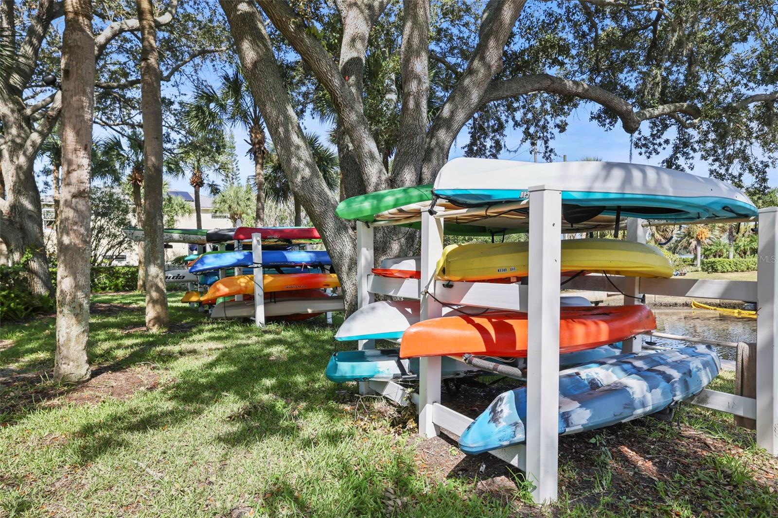MOORINGS THE CONDO - Residential