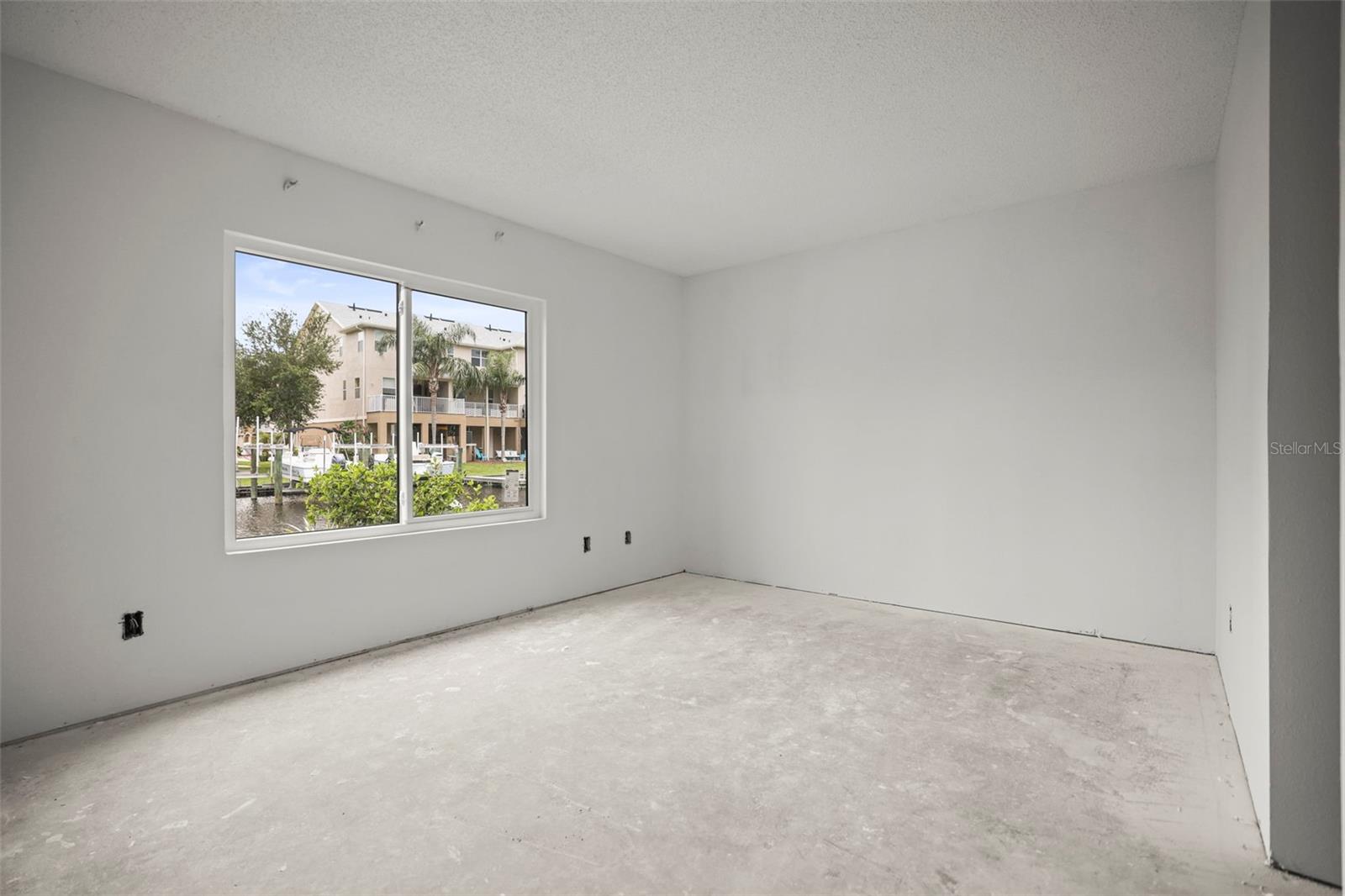 MOORINGS THE CONDO - Residential