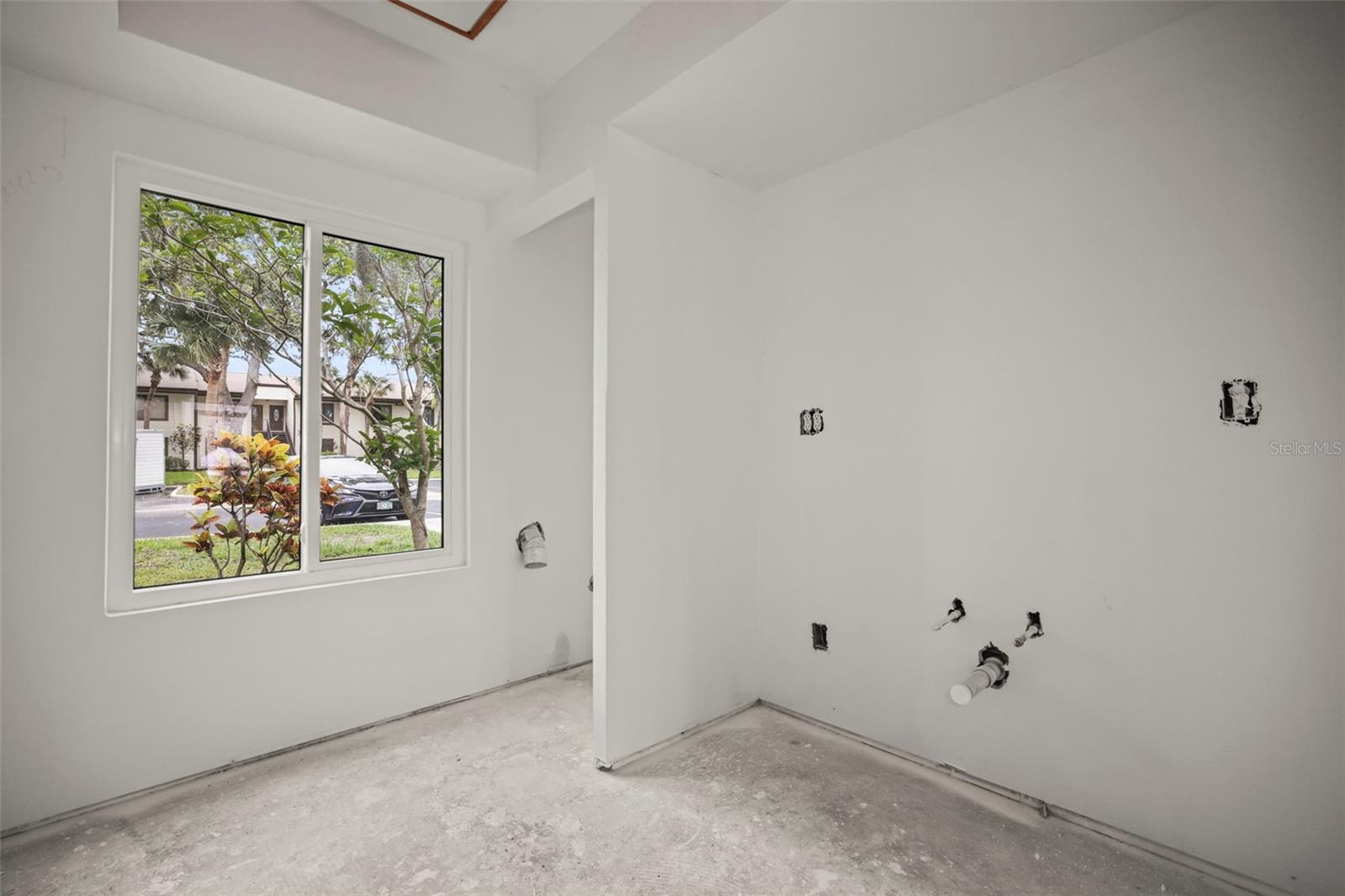 MOORINGS THE CONDO - Residential