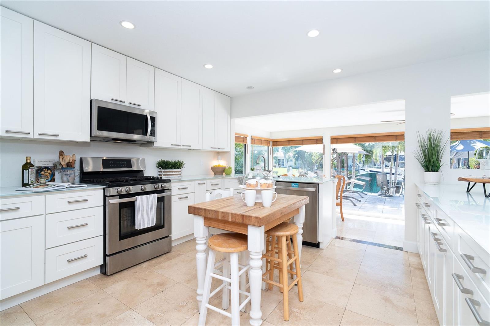 AQUALANE ESTATES 3RD - Residential