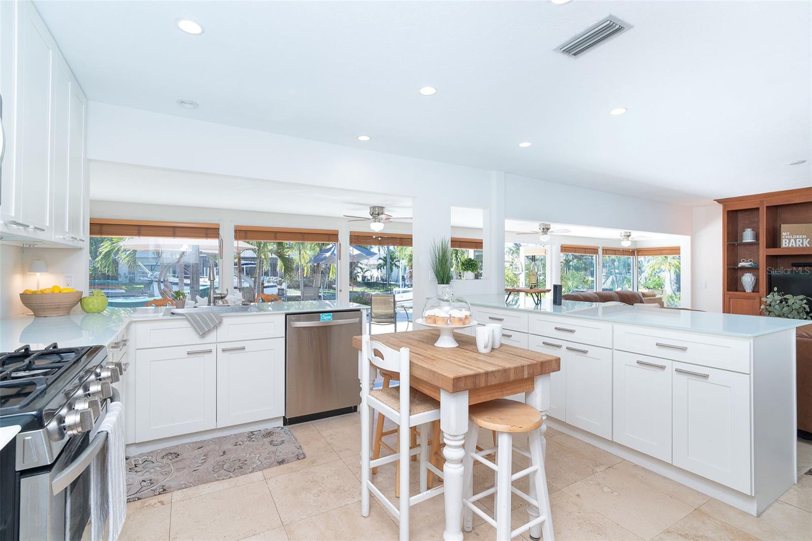 AQUALANE ESTATES 3RD - Residential