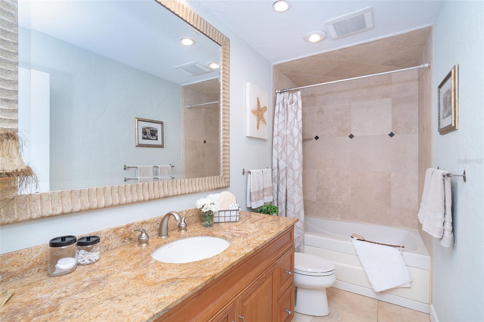 AQUALANE ESTATES 3RD - Residential