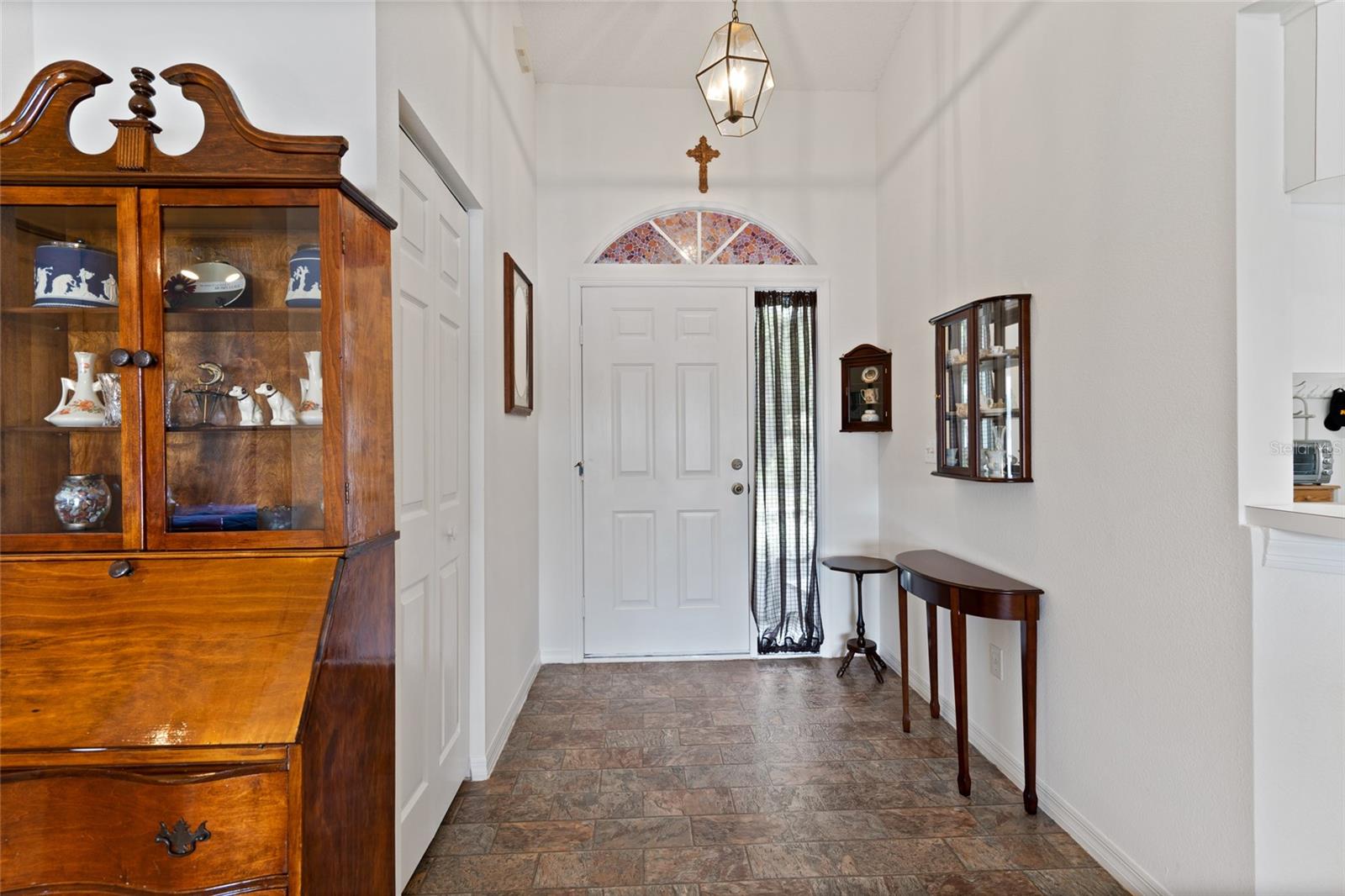 LAKE SHARON ESTATES - Residential