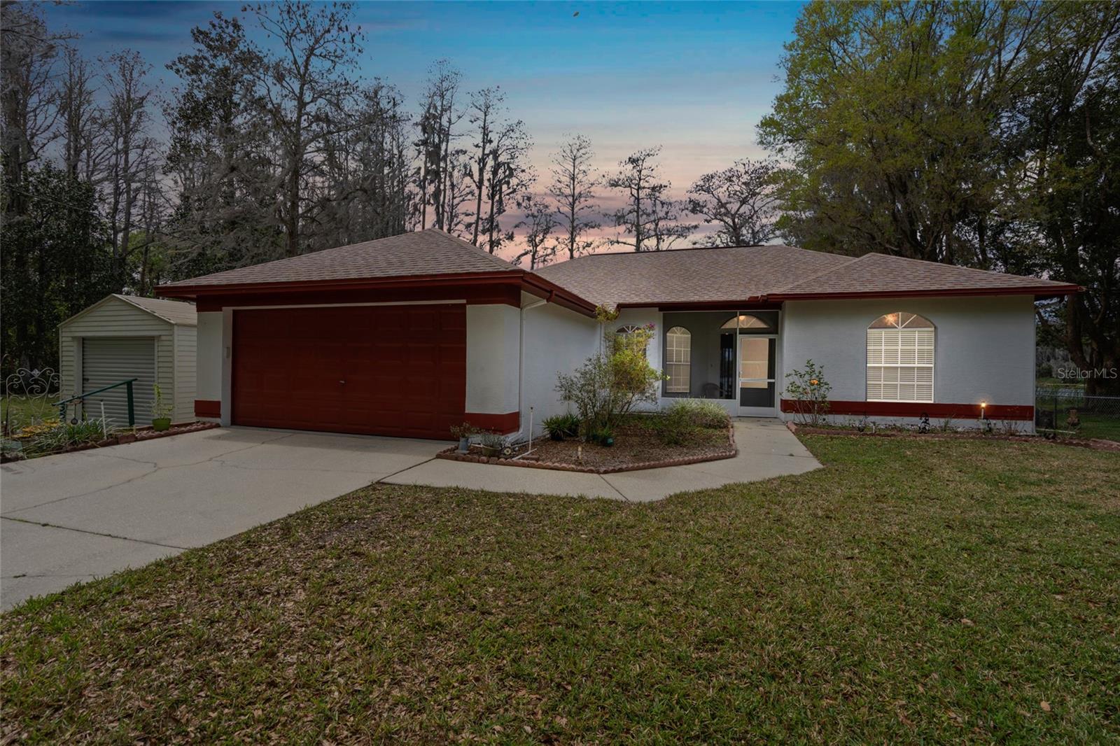 LAKE SHARON ESTATES - Residential