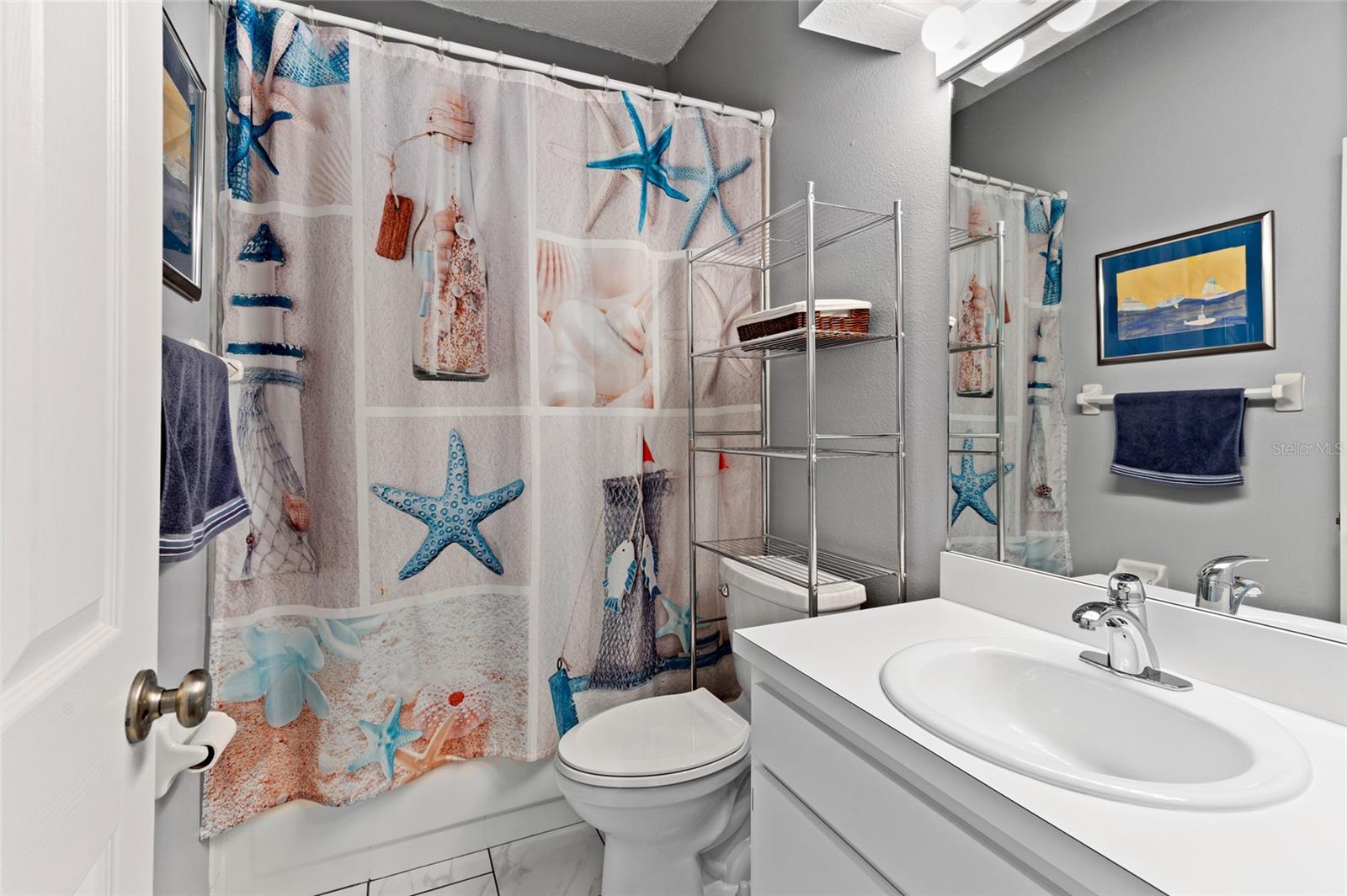 LAKE SHARON ESTATES - Residential