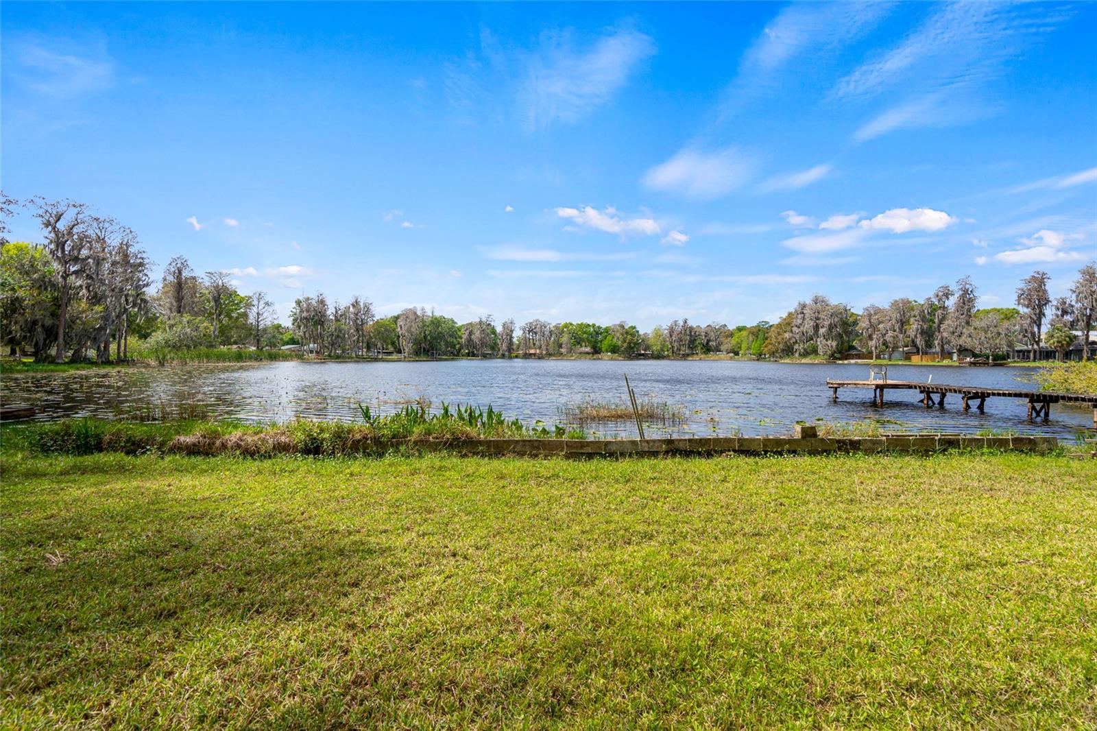 LAKE SHARON ESTATES - Residential