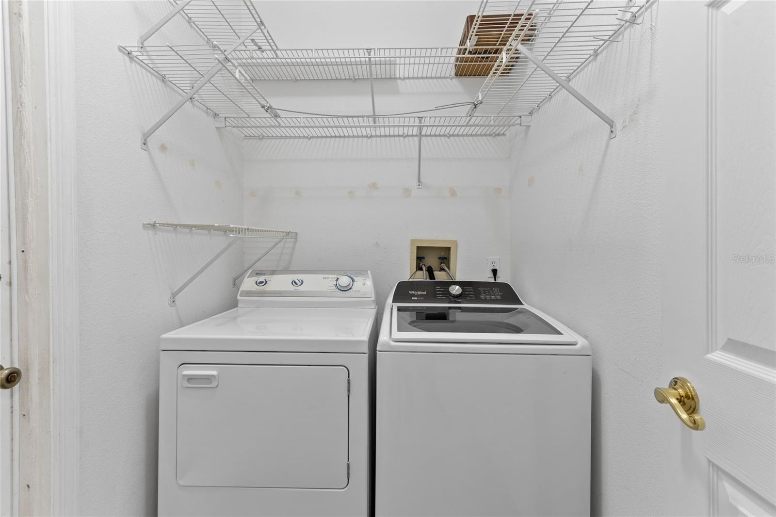 LAKE SHARON ESTATES - Residential