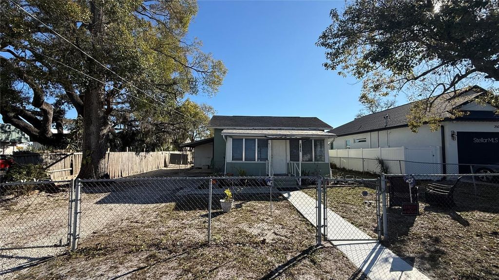 Photo of 2504 W South Avenue, Tampa, FL 33614 (MLS # W7882682)