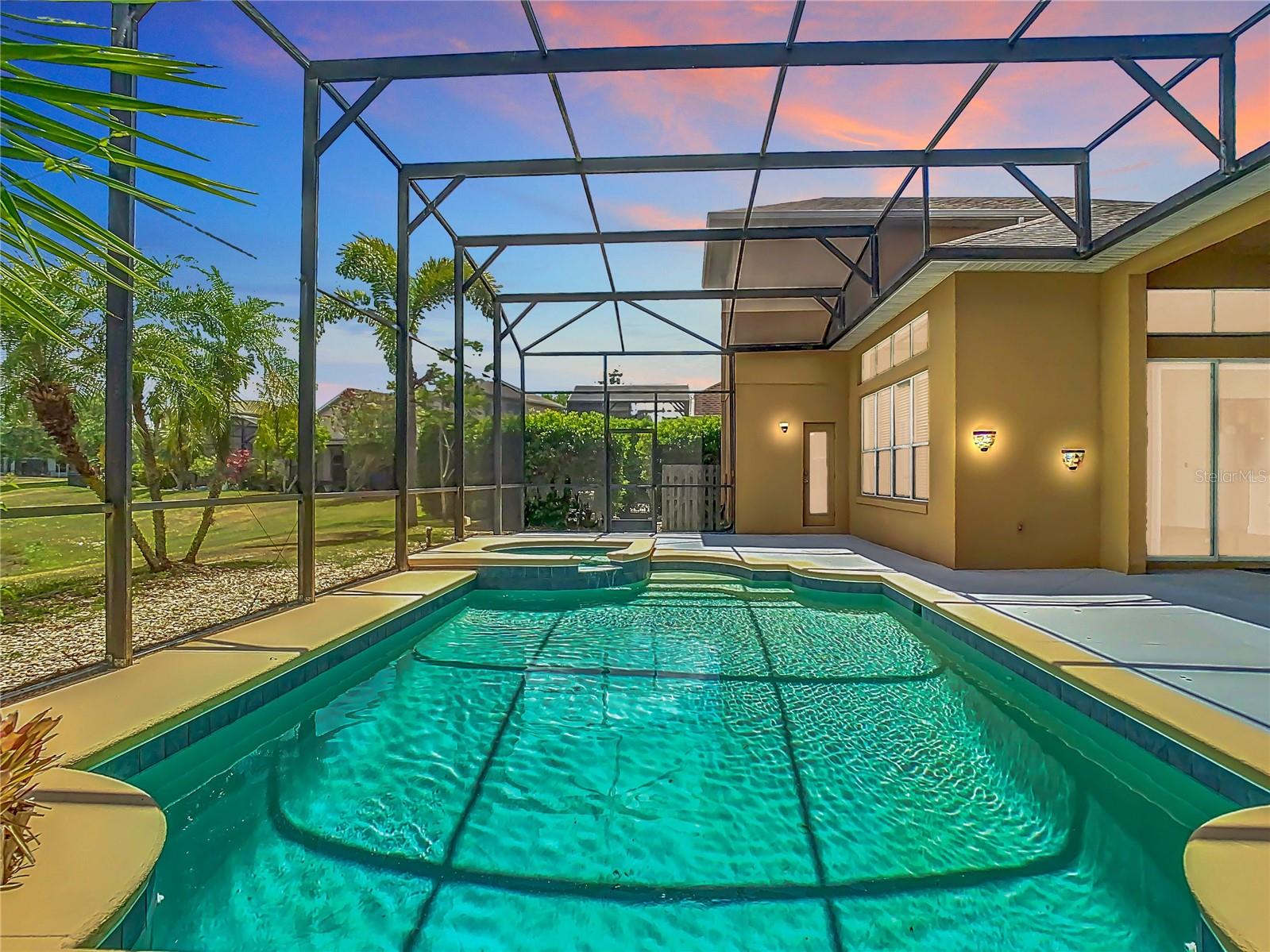 6879 REMINGTON VIEW COURT