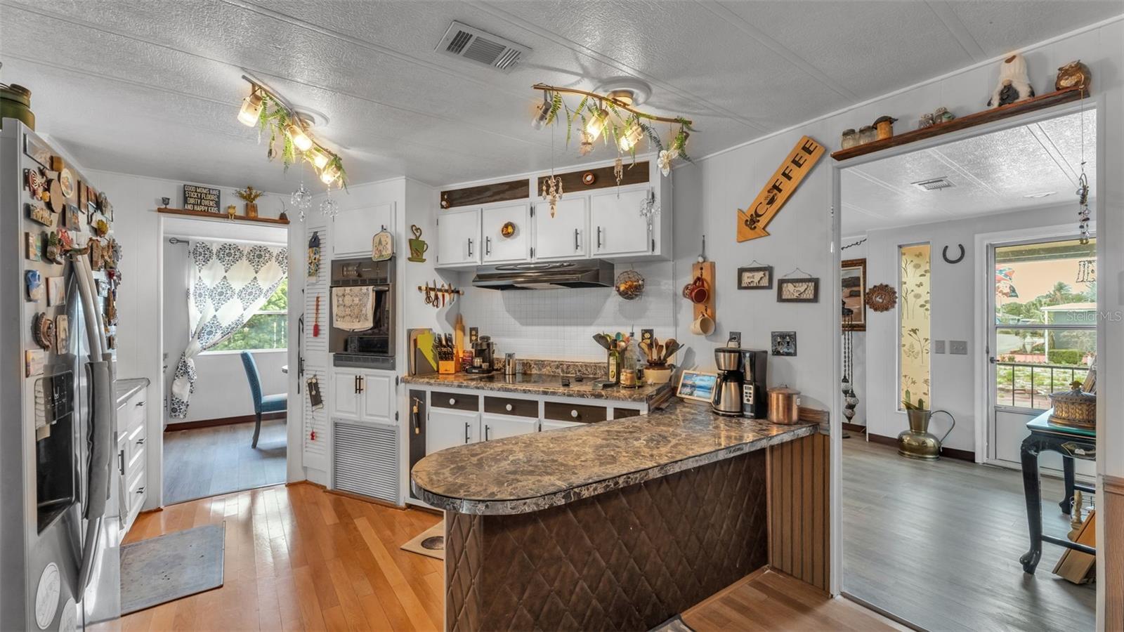 SUN-AIR COUNTRY CLUB - Residential