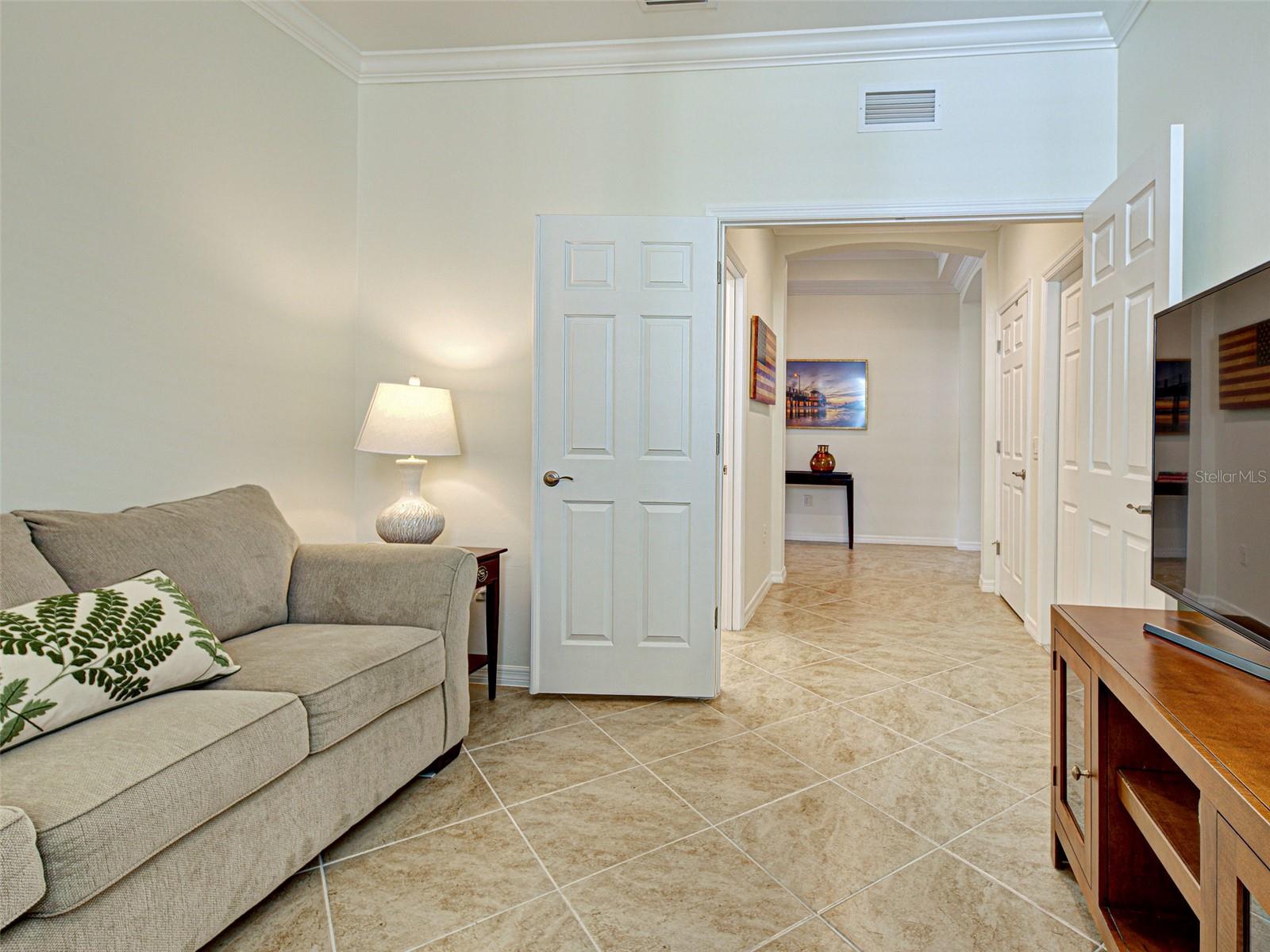 CARIBBEAN VILLAGE - Residential