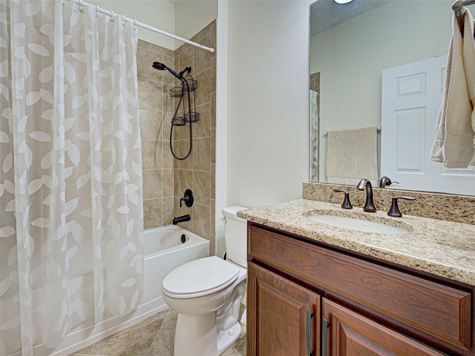 CARIBBEAN VILLAGE - Residential