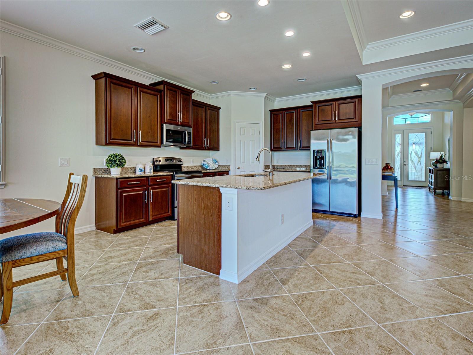 CARIBBEAN VILLAGE - Residential