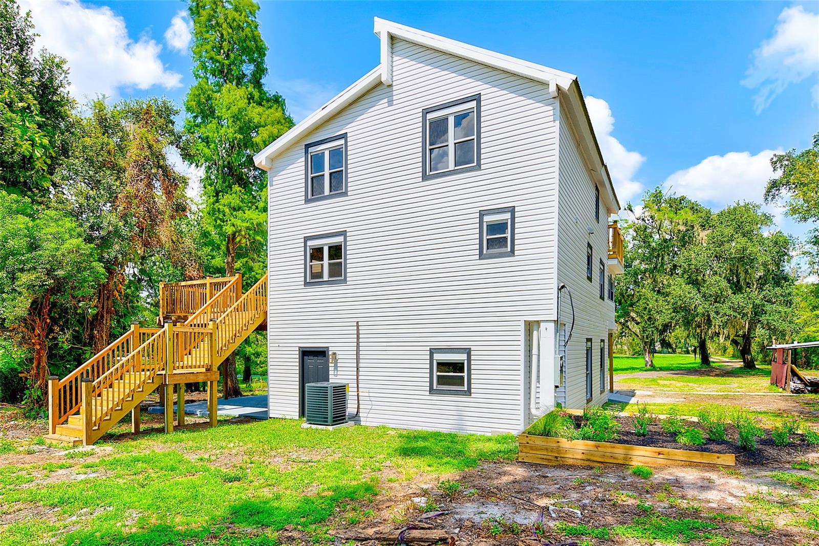 UNPLATTED - Residential