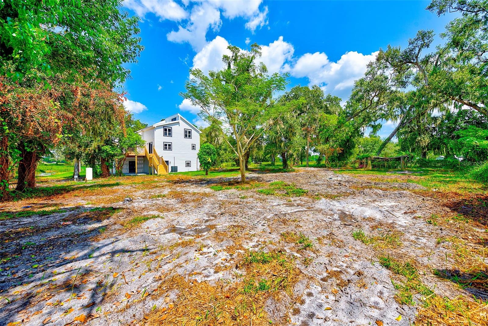 UNPLATTED - Residential