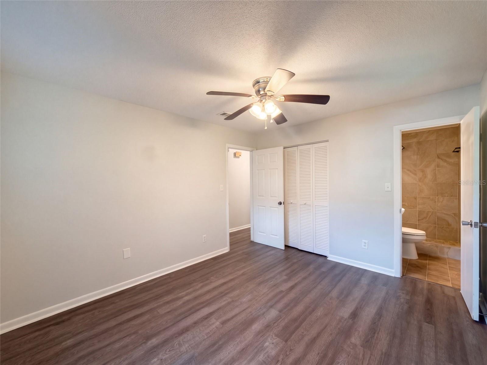 740 SE 28TH STREET