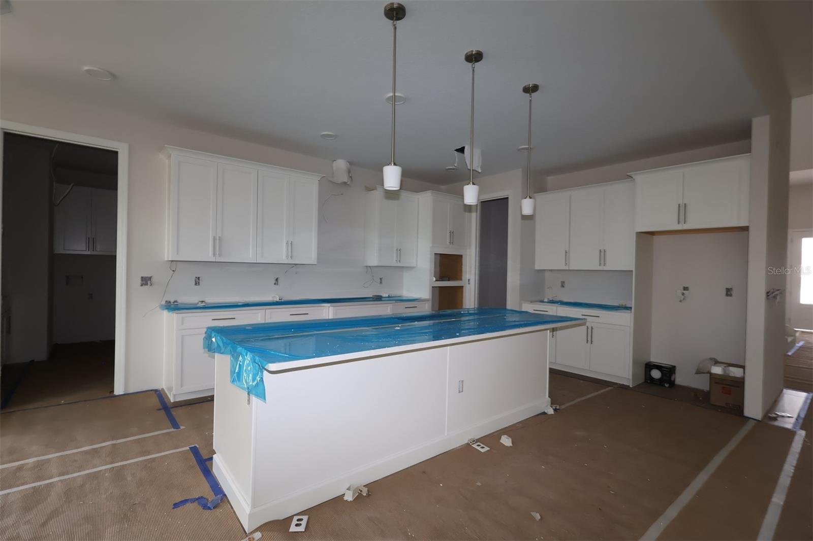 2501 HAWKS OVERLOOK