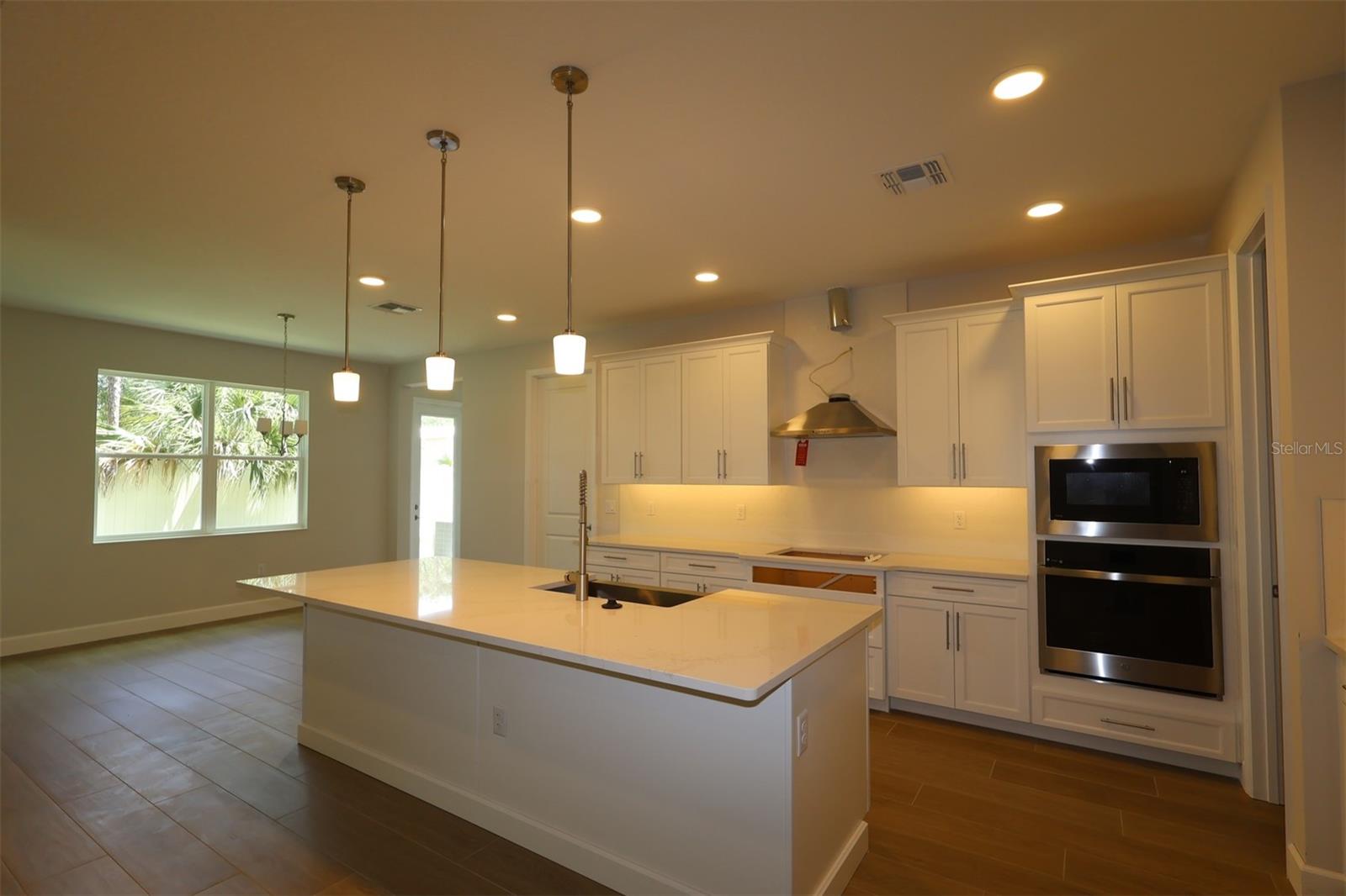 2501 HAWKS OVERLOOK