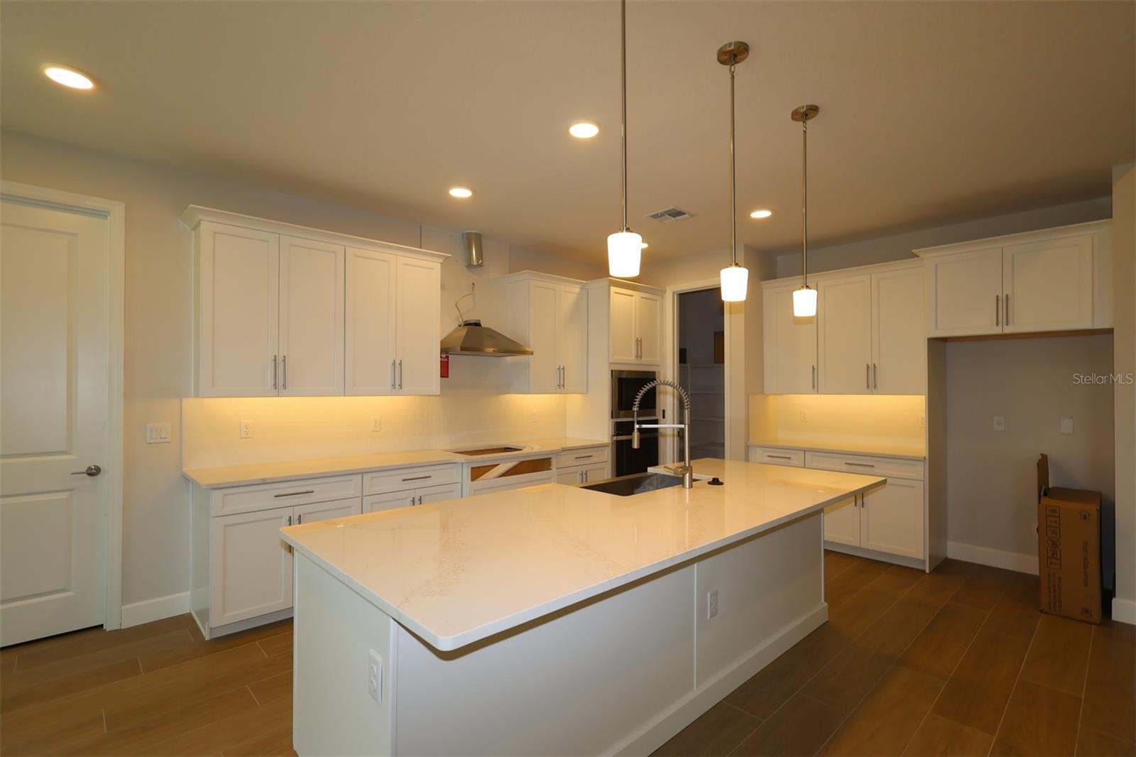 2501 HAWKS OVERLOOK