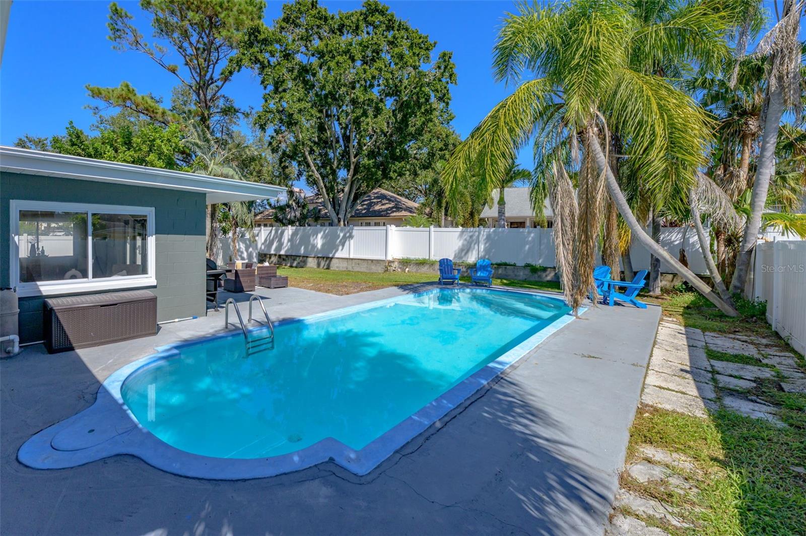 SHORE ACRES SEC 1 TWIN LAKES ADD - Residential